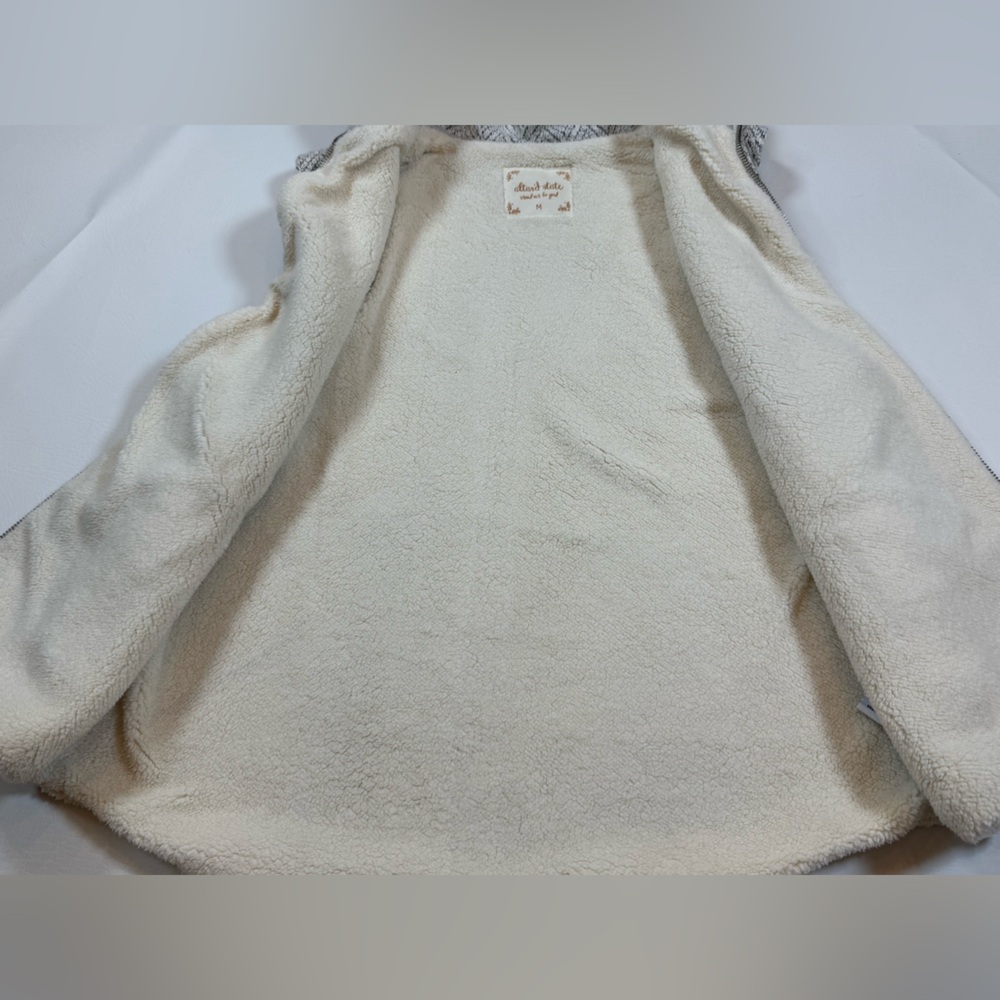 Altar'd State Vest wmn medium Herringbone Sherpa Lined Full Zip Stretch (bin AA) - Picture 2 of 8